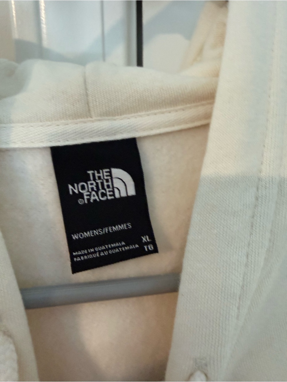The North Face Women’s Off-White/Cream Pullover Hoodie - Picture 3 of 3